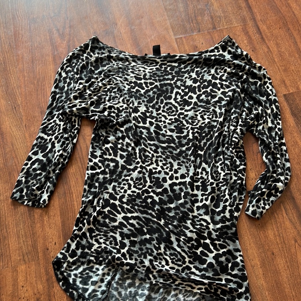 Leopard quarter link shirt